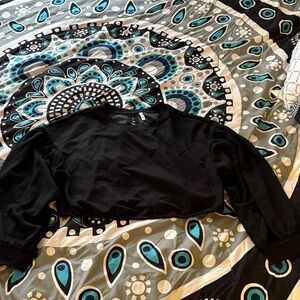 HALARA Black Crop Top NWOT